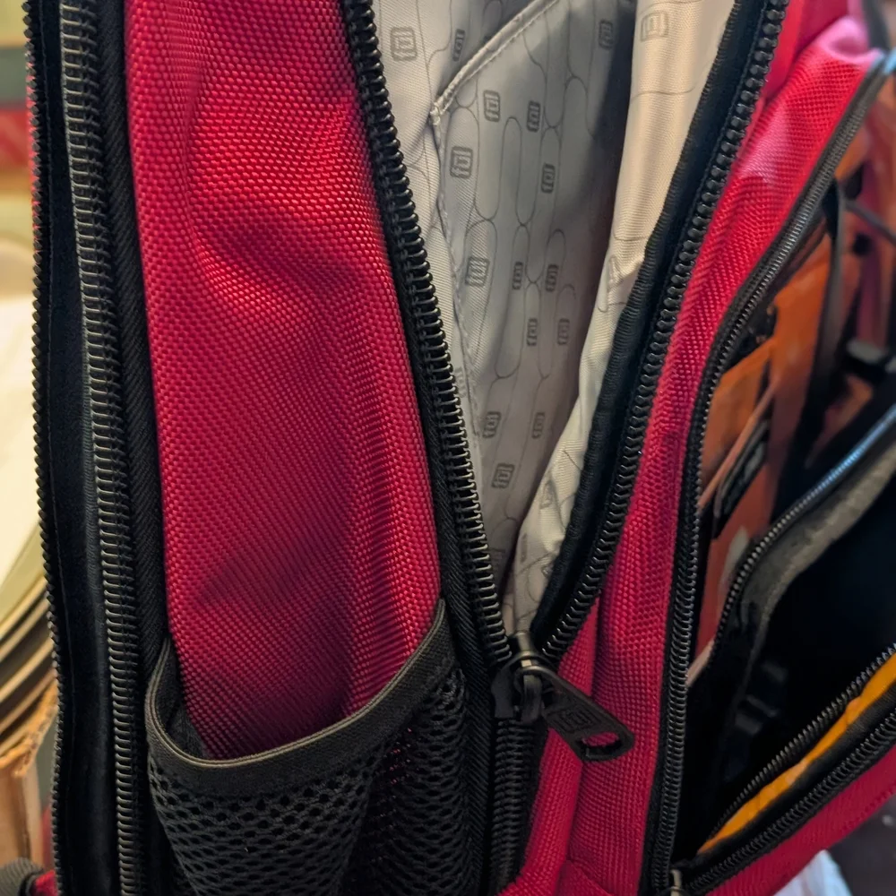 Quilted Red Men’s Backpack with Black Trim